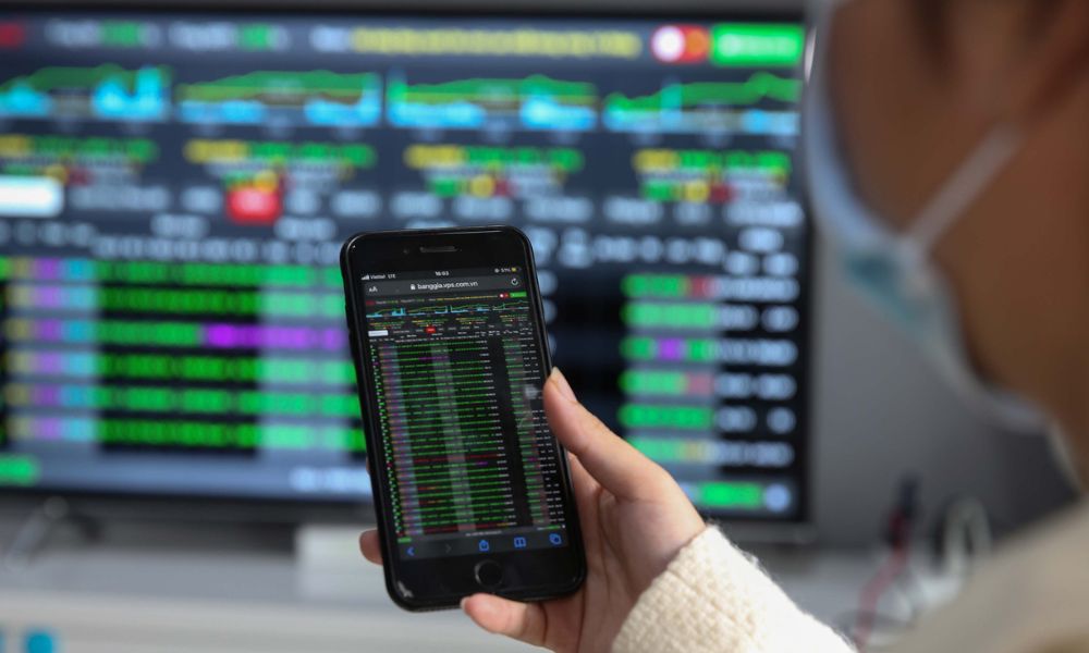 Cách mở tài khoản chứng khoán: Hướng dẫn chi tiết Online và Tại quầy (2026)