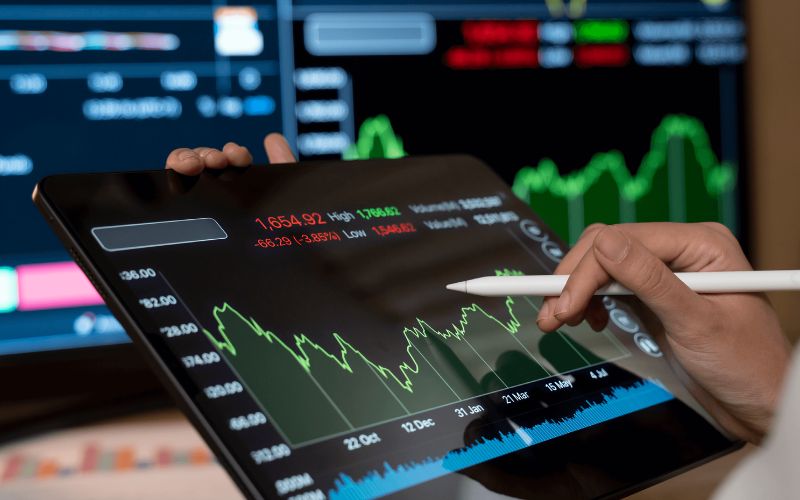 Theo dõi trạng thái lệnh và kết quả khớp lệnh