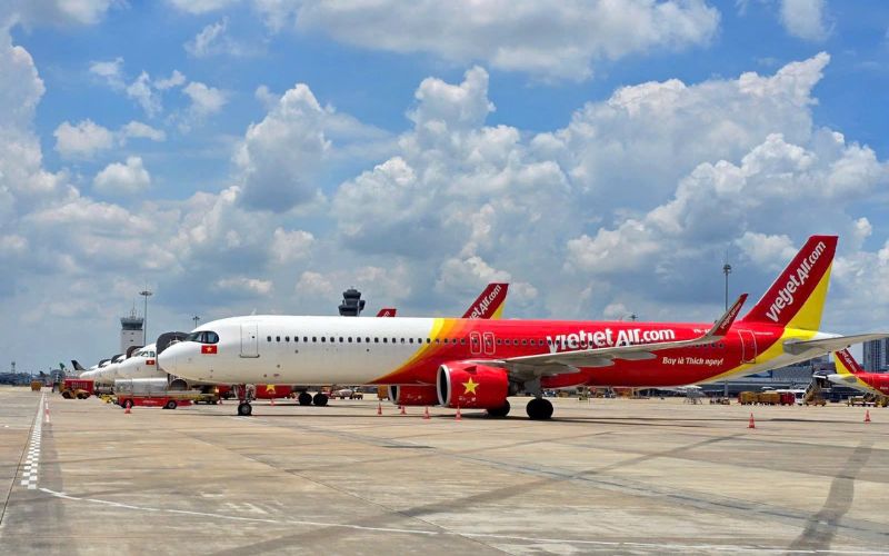 Những rủi ro tài chính lớn cần lưu ý khi đầu tư Vietjet Air