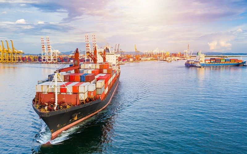 Tổng quan về cổ phiếu cảng biển và chuỗi giá trị logistics