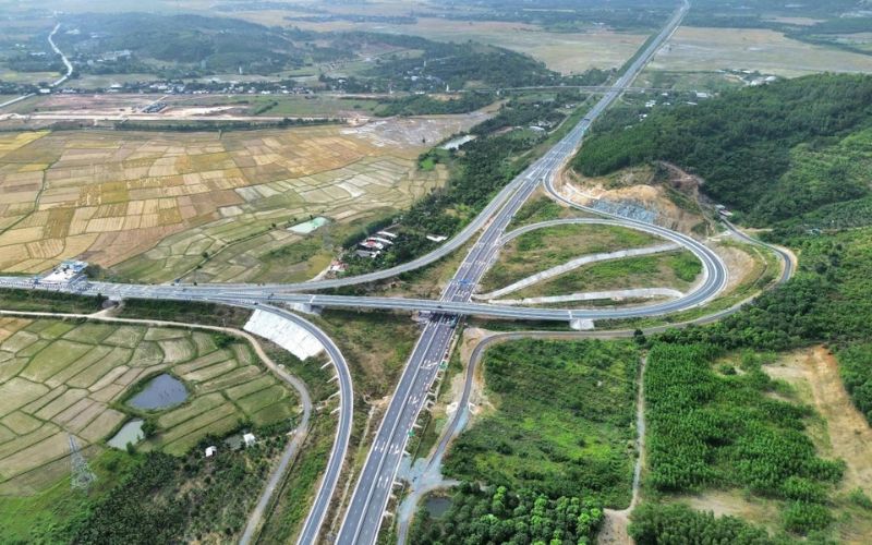 Top 4 cổ phiếu đầu tư công tiềm năng