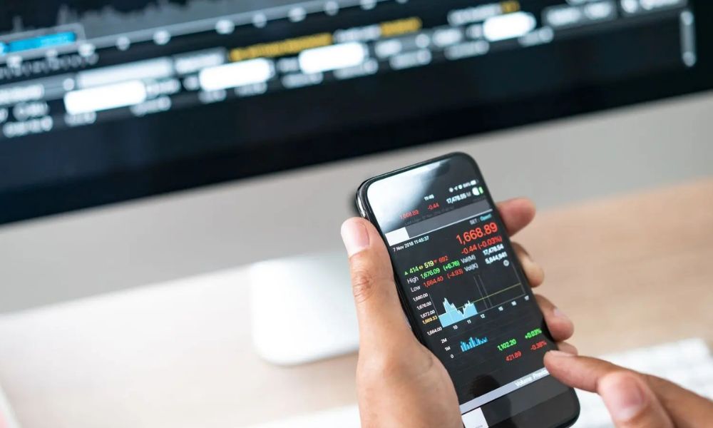 Mở tài khoản chứng khoán online có an toàn không? Thông tin chi tiết
