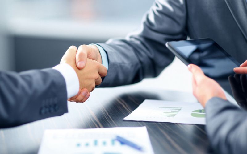 Thu nhập của môi giới chứng khoán