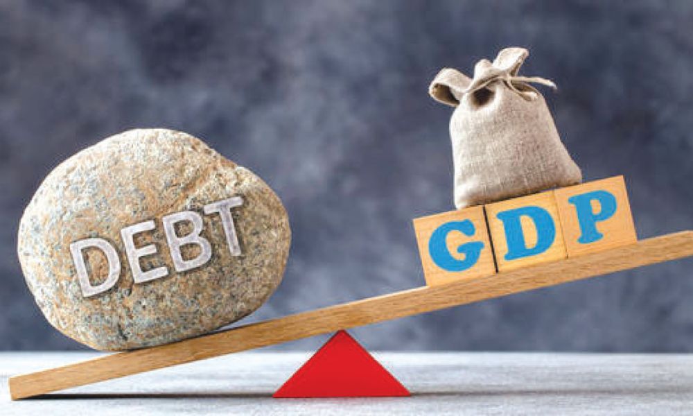 Nợ công là gì? Lợi ích, rủi ro, bẫy nợ & cách quản lý