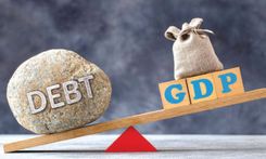 Nợ công là gì? Lợi ích, rủi ro, bẫy nợ & cách quản lý