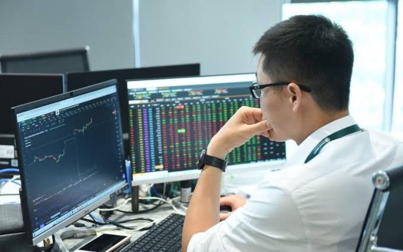 Tự doanh chứng khoán là gì?